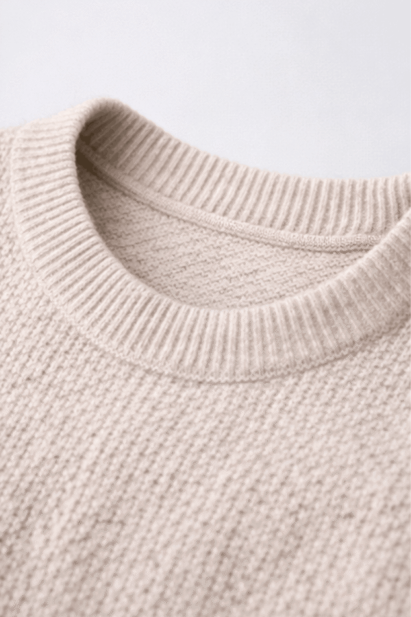 KNIT SWEATER