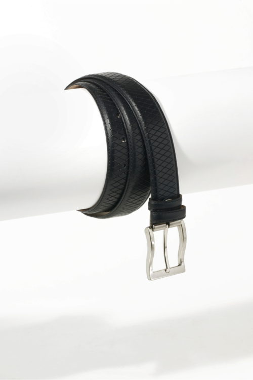 TEXTURED BLACK LEATHER BELT