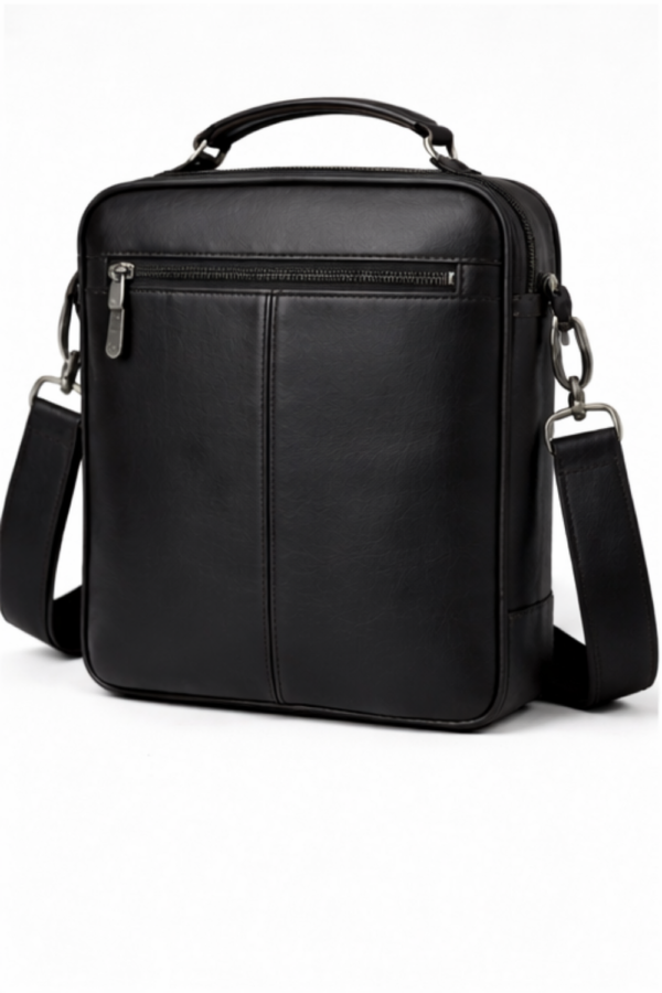 MODERN BLACK LEATHER BAG