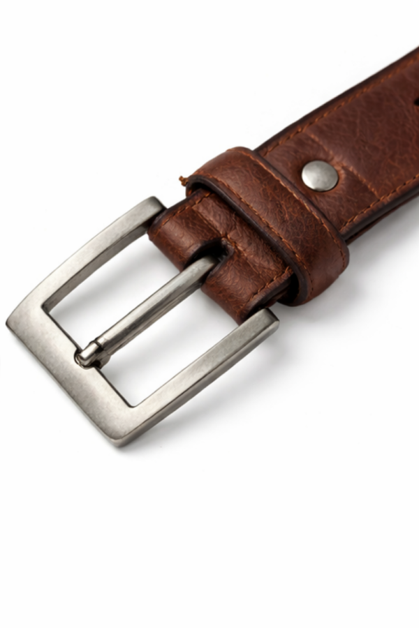CLASSIC BROWN LEATHER BELT